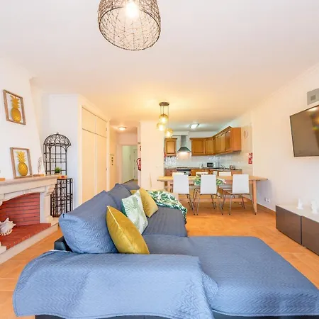 Guestready - Holliday House - *