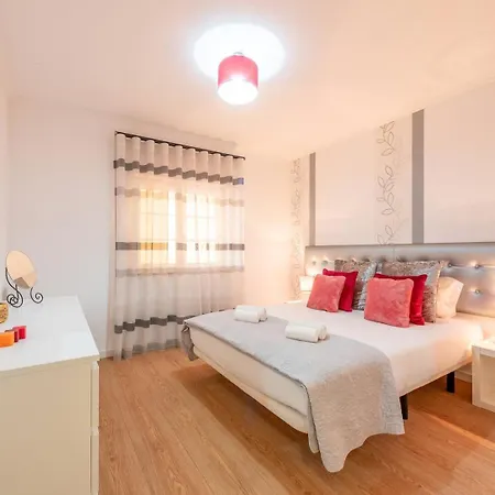 דירה Guestready - Holliday House -
