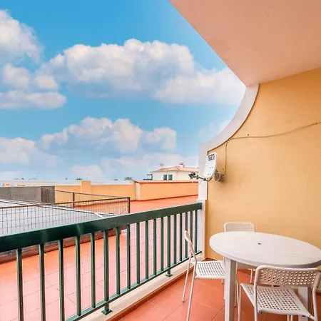 דירה Guestready - Holliday House - *
